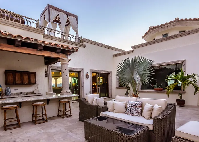 Holiday home Cabo Hacienda W/ Private Pool & Rooftop Terrace! *