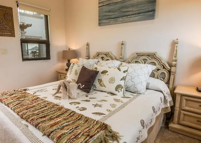 Cabo Hacienda W/ Private Pool & Rooftop Terrace! Hébergement de vacances