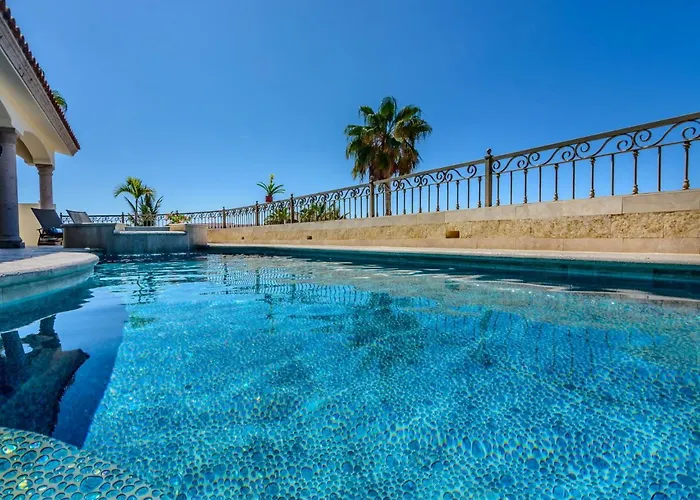 Hébergement de vacances Cabo Hacienda W/ Private Pool & Rooftop Terrace! Cabo San Lucas