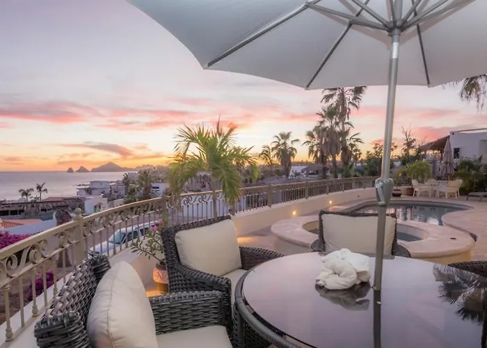 Cabo Hacienda W/ Private Pool & Rooftop Terrace! Hébergement de vacances